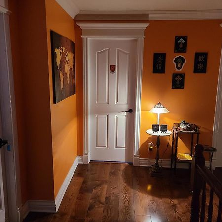Gîte Le Trésor Caché Bed&Breakfast Chelsea Extérieur photo